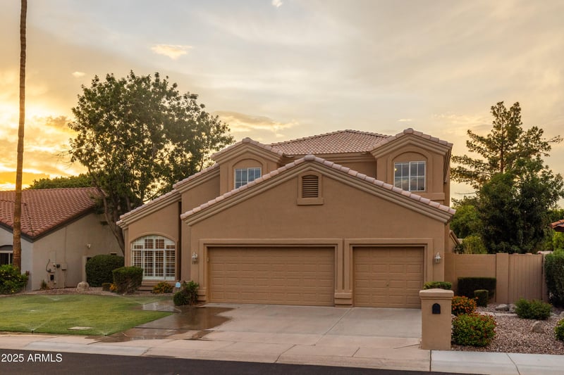 1310 Mission Cove Ln, Gilbert, AZ 85234