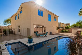 1310 Parkview Dr, Gilbert, AZ 85295