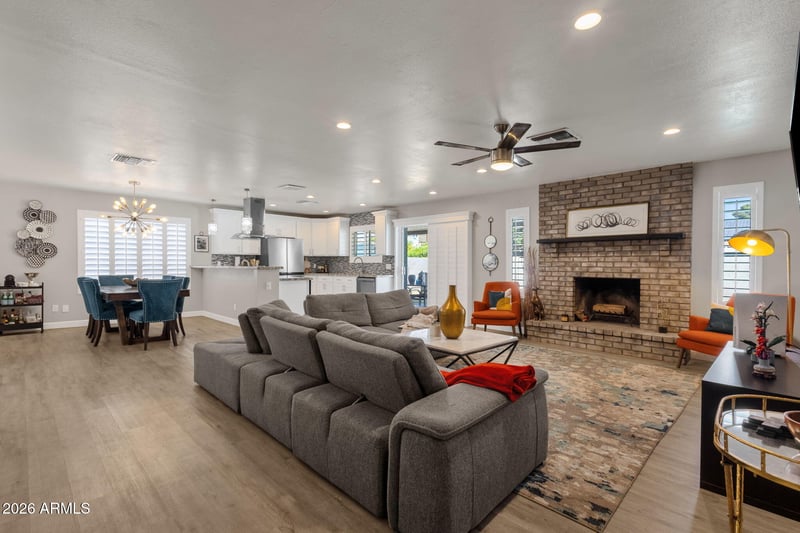 13109 N 24th Ave, Phoenix, AZ 85029