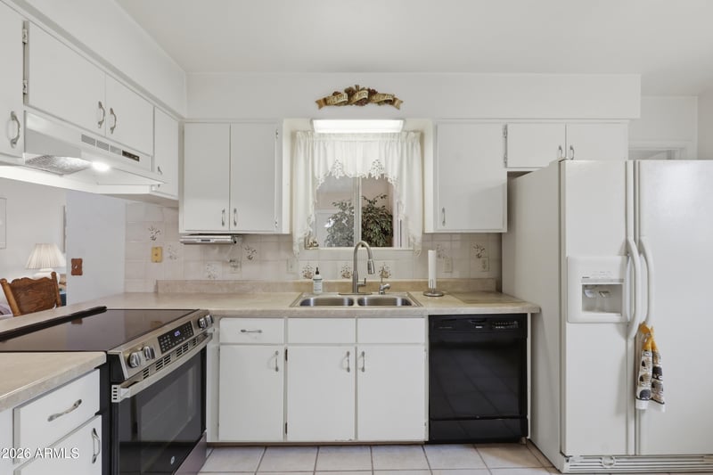 1311 Mara Dr, Apache Junction, AZ 85120