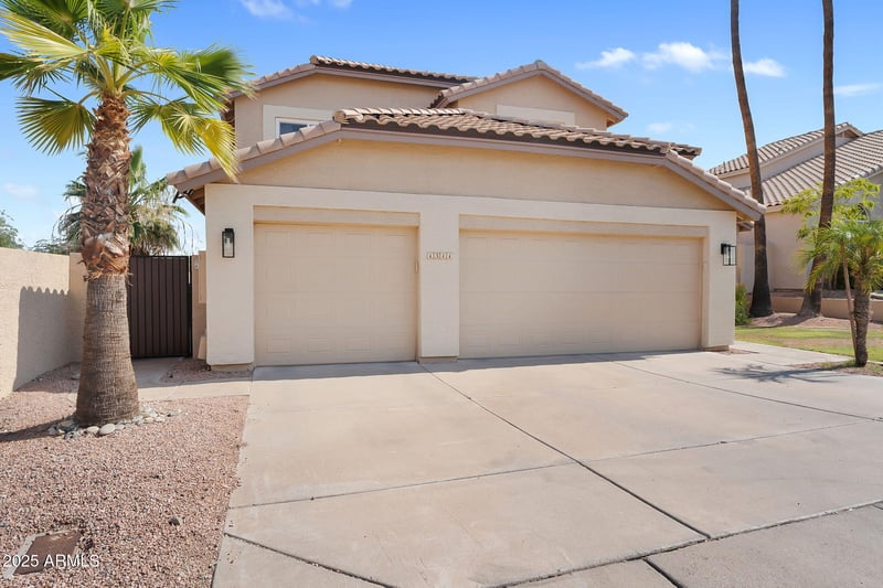 1311 Thunderhill Dr, Phoenix, AZ 85045