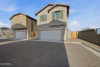 1311 W Sparrow Dr, San Tan Valley, AZ 85140