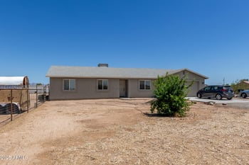 13118 210th Dr, Buckeye, AZ 85326