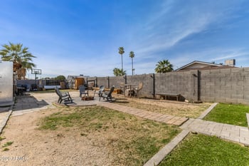 1312 Halstead Dr, Phoenix, AZ 85023