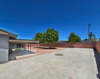 13121 21st Dr, Phoenix, AZ 85029
