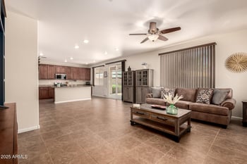 13123 Cottontail Ln, Peoria, AZ 85383