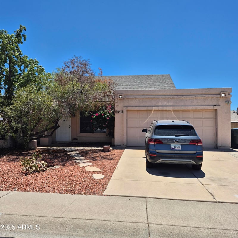 1313 Piute Ave, Phoenix, AZ 85024