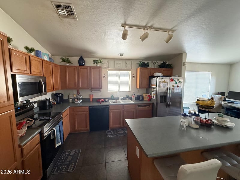 1313 107th Dr, Avondale, AZ 85323