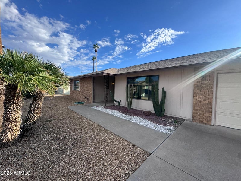 13131 Castlebar Dr, Sun City West, AZ 85375
