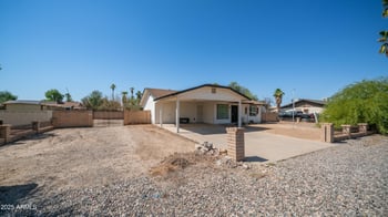 13131 Sierra Vista Dr, Glendale, AZ 85307