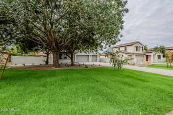 13134 Founders Park Blvd, Surprise, AZ 85379
