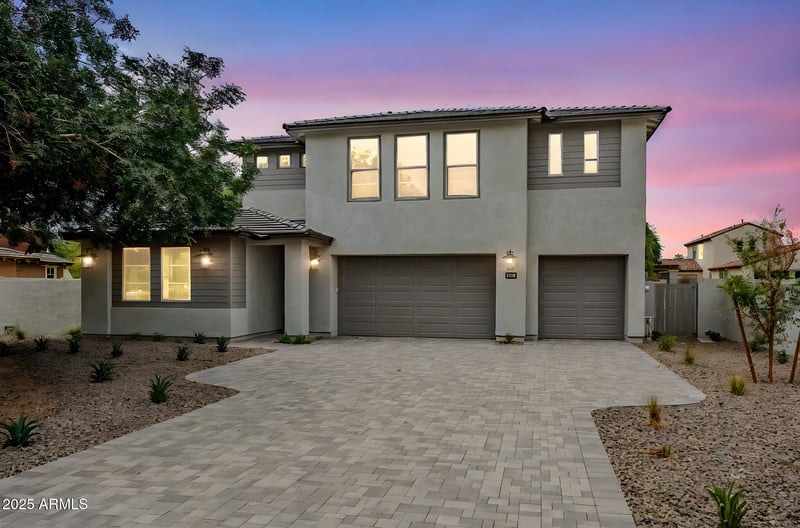 13134 Founders Park Blvd, Surprise, AZ 85379