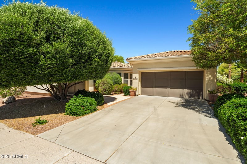 13134 Los Bancos Ct, Sun City West, AZ 85375