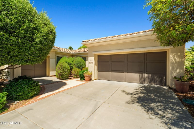 13134 Los Bancos Ct, Sun City West, AZ 85375