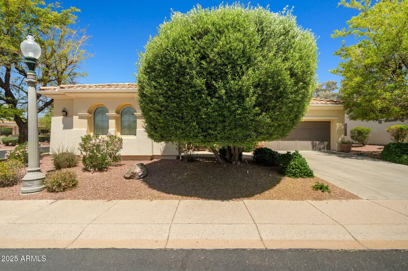 13134 Los Bancos Ct, Sun City West, AZ 85375