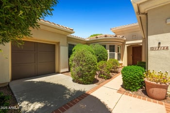 13134 Los Bancos Ct, Sun City West, AZ 85375
