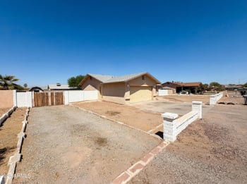 13138 Sierra Vista Dr, Glendale, AZ 85307