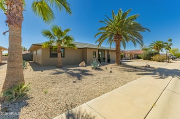 13139 Seville Dr, Sun City West, AZ 85375