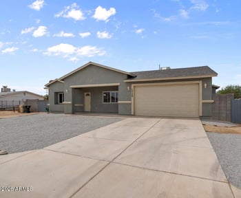13139 Tuckey Ln, Glendale, AZ 85307