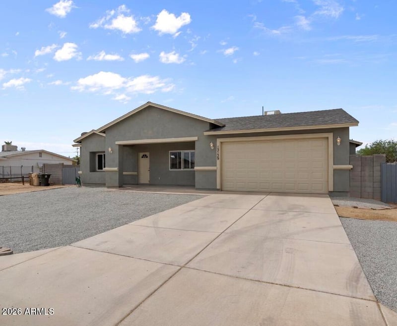 13139 W Tuckey Ln, Glendale, AZ 85307