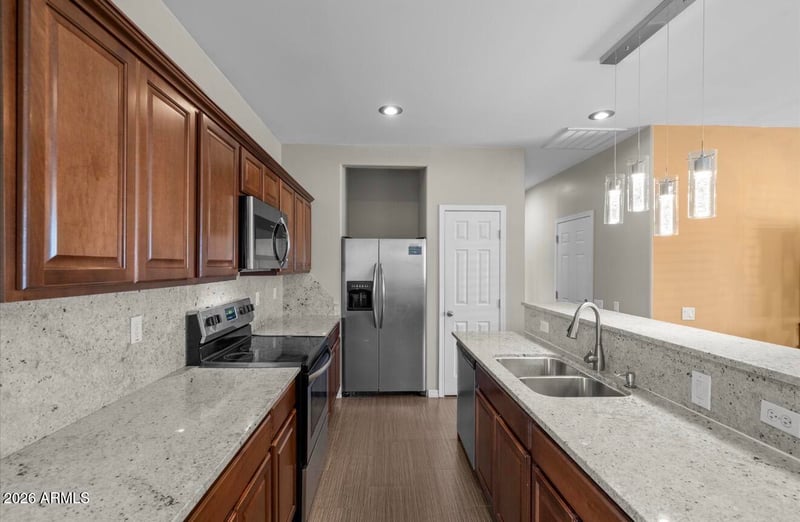 13139 W Tuckey Ln, Glendale, AZ 85307