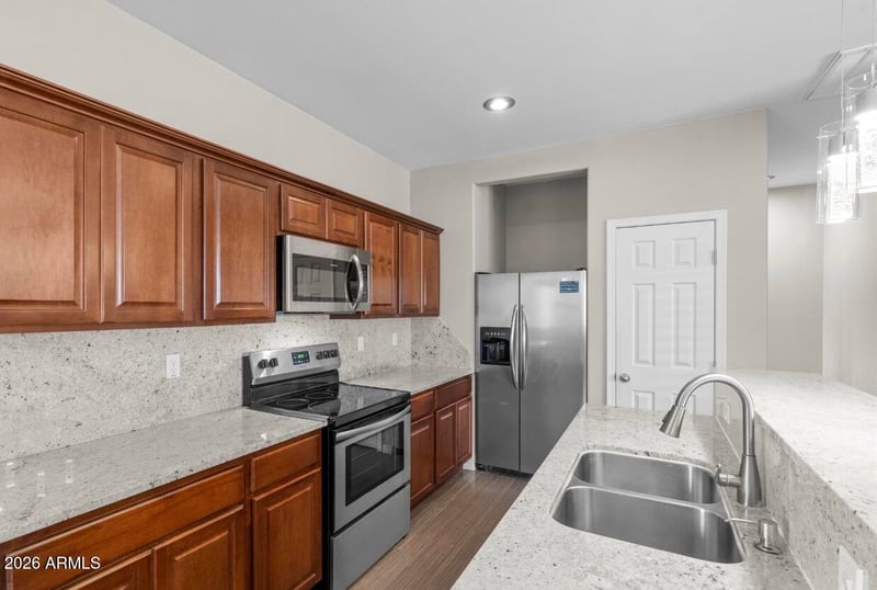 13139 W Tuckey Ln, Glendale, AZ 85307