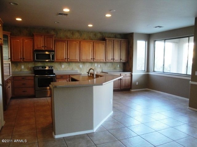 1314 E Locust Dr, Chandler, AZ 85286