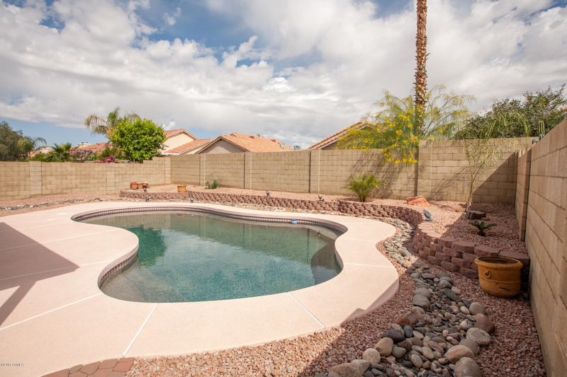 1314 E Muriel Dr, Phoenix, AZ 85022