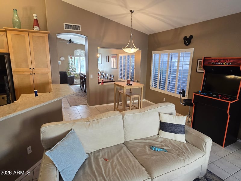 1314 E Sheena Dr, Phoenix, AZ 85022