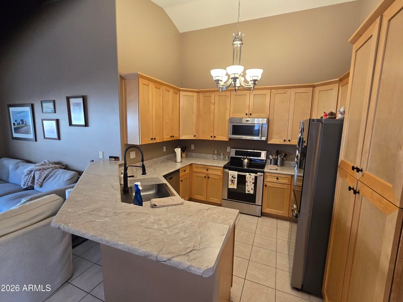 1314 E Sheena Dr, Phoenix, AZ 85022