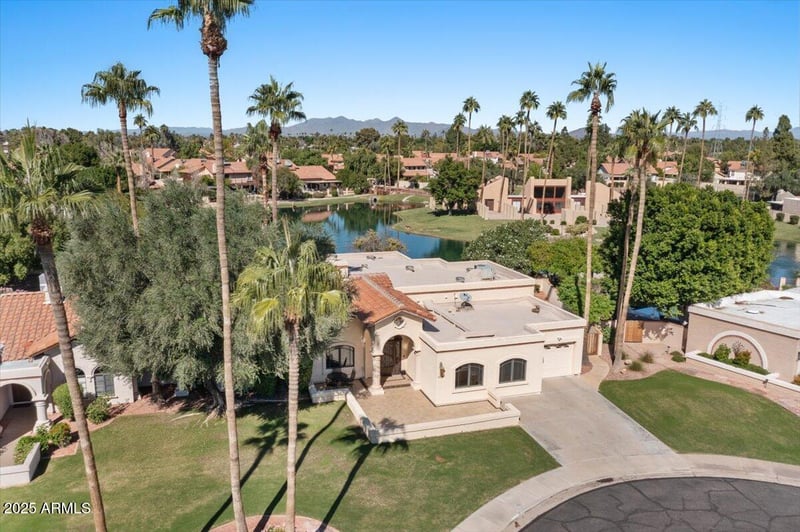 1314 Greenway Cir, Mesa, AZ 85203