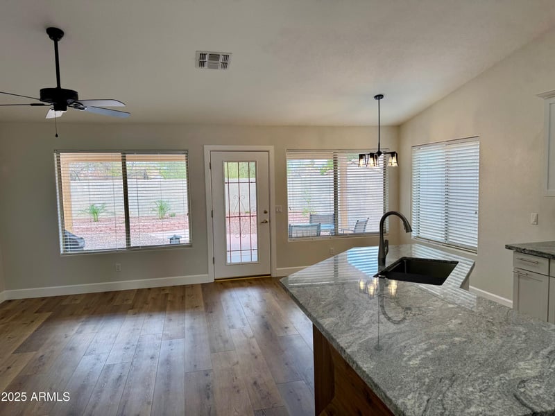1314 Kingbird Dr, Chandler, AZ 85286
