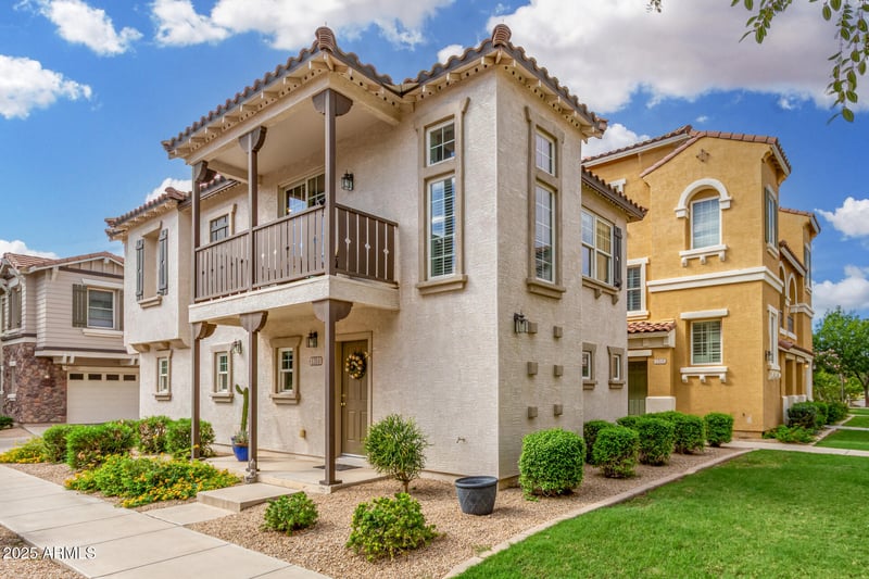 1314 Owl Dr, Gilbert, AZ 85296