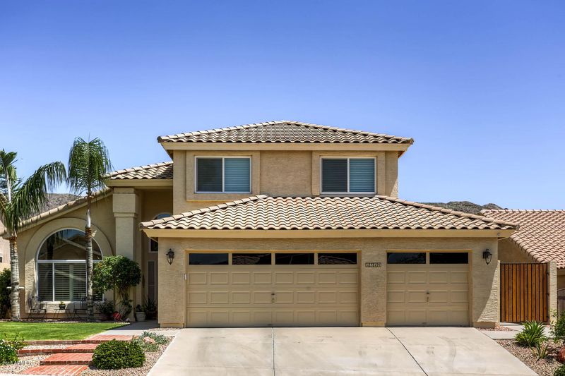 1314 W Thunderhill Dr, Phoenix, AZ 85045