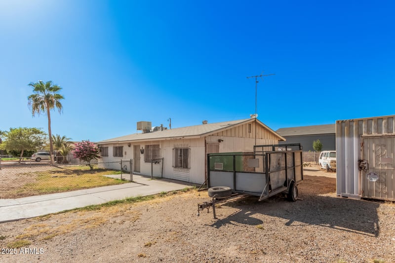 13140 Tuckey Ln, Glendale, AZ 85307