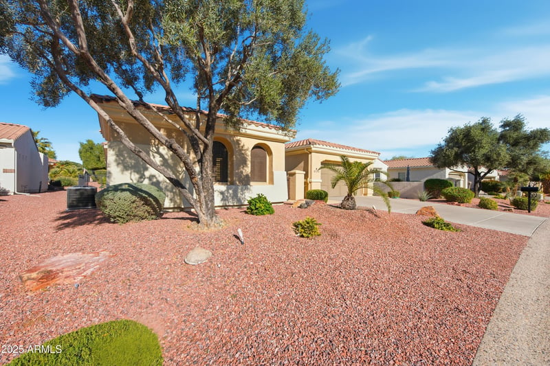 13142 Nogales Dr, Sun City West, AZ 85375