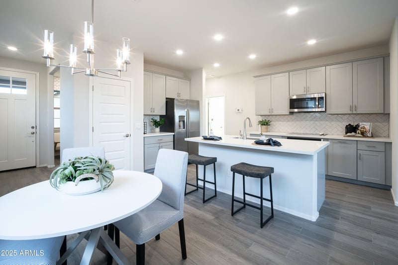 13143 145th Ln, Surprise, AZ 85379