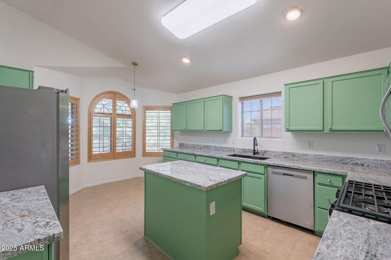 13145 Cambridge Ave, Goodyear, AZ 85395