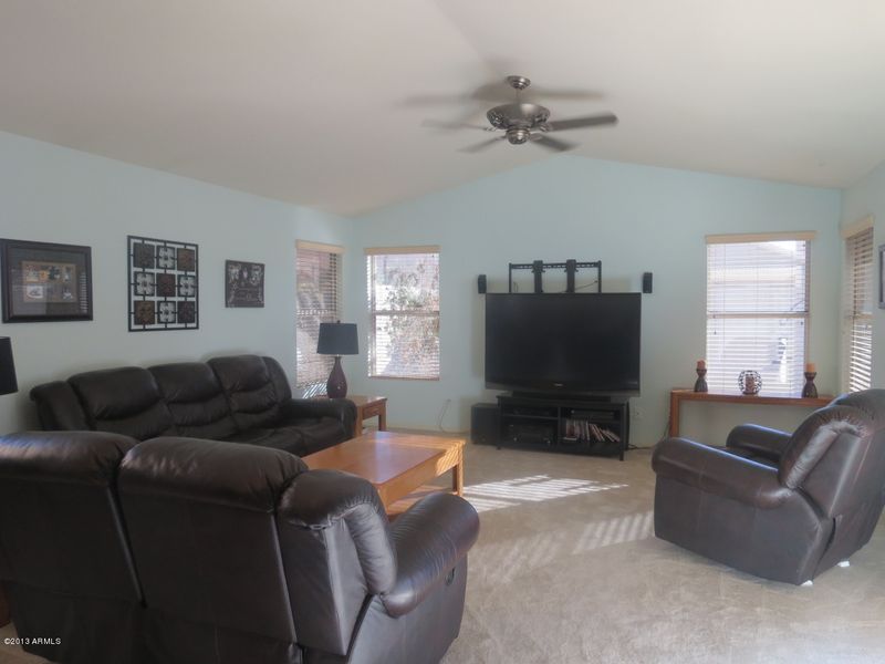 1315 E Horseshoe Ave, Gilbert, AZ 85296