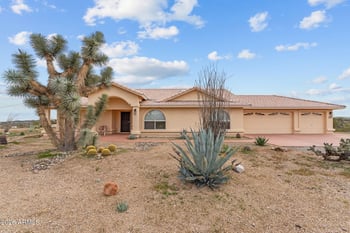 1315 Mule Deer Trl, Wickenburg, AZ 85390