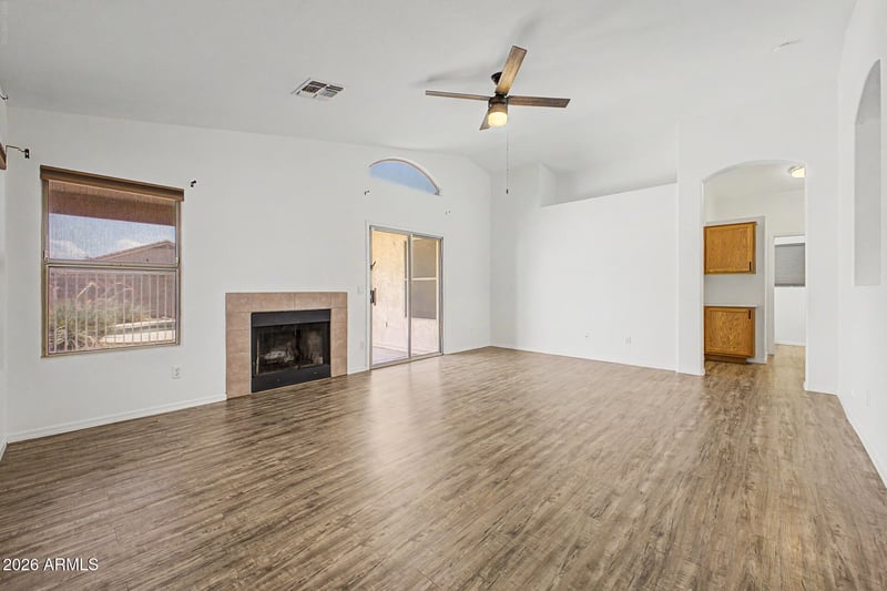 1315 W Kingbird Dr, Chandler, AZ 85286