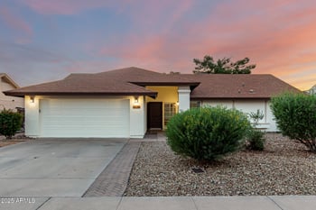13158 81st Ave, Peoria, AZ 85381