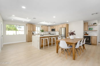 1316 Carter Dr, Tempe, AZ 85282