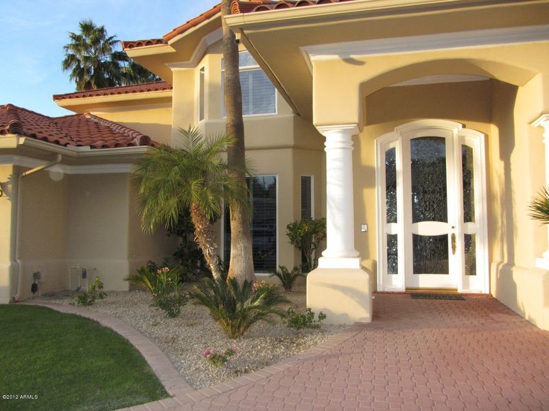 1316 E Treasure Cove Dr, Gilbert, AZ 85234