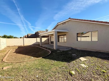 1316 Vernoa St, San Tan Valley, AZ 85140