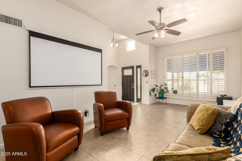 1316 Winged Foot Rd, Phoenix, AZ 85022