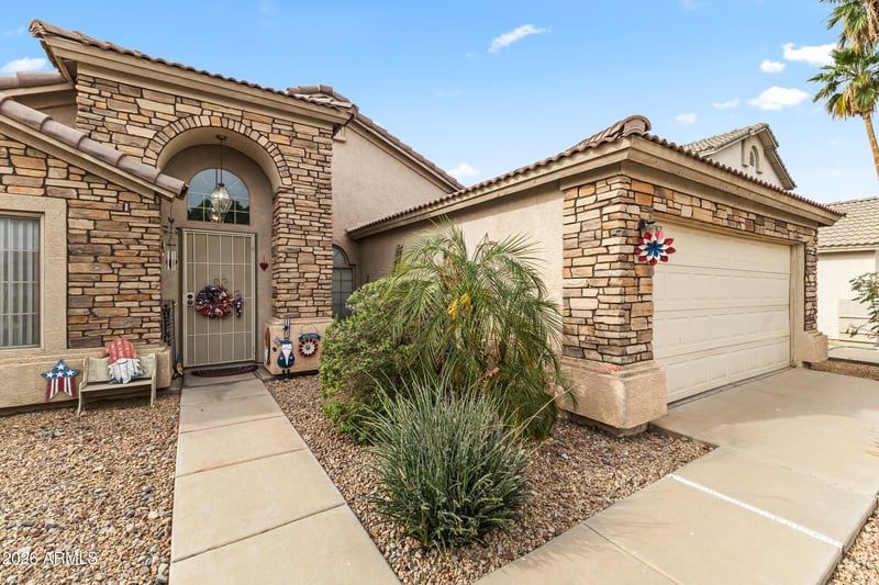 13169 Ironwood St, Surprise, AZ 85374