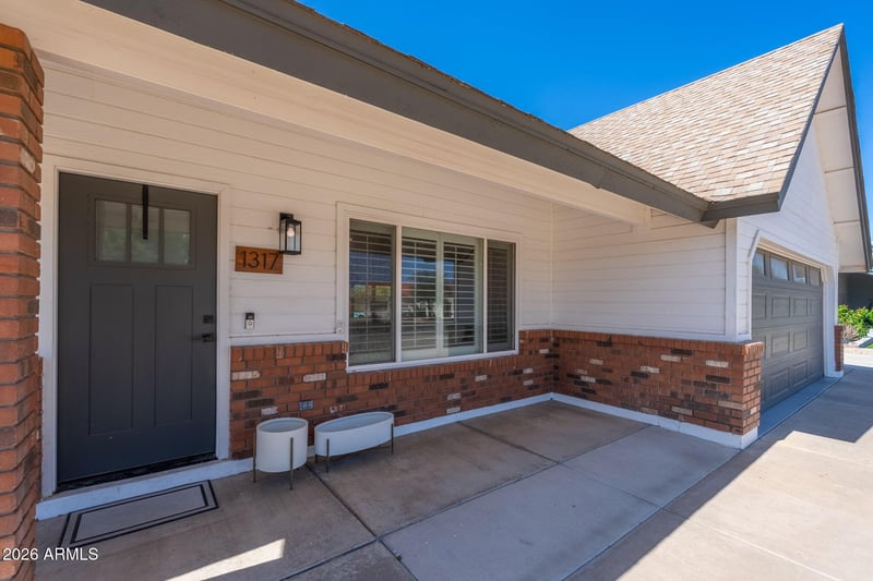 1317 E Kramer Cir, Mesa, AZ 85203