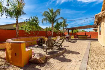 1317 Eucalyptus Ln, San Tan Valley, AZ 85143