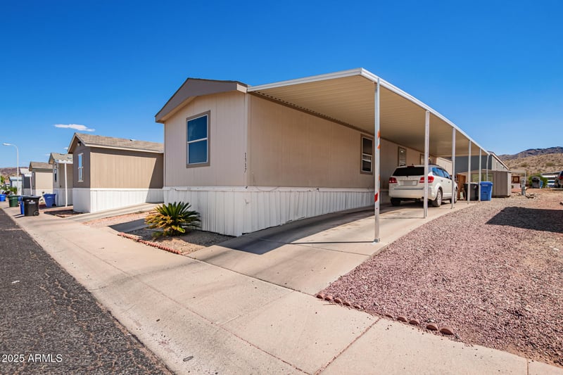 1317 Summerside Rd, Phoenix, AZ 85041